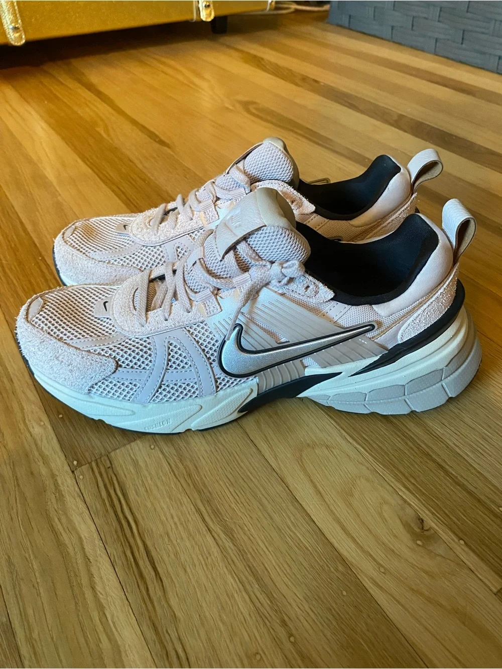 Nike V2K Run Platinum Violet Womens